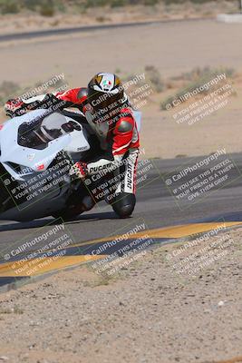 media/Sep-30-2023-SoCal Trackdays (Sat) [[636657bffb]]/Turn 9 Inside (1020am)/